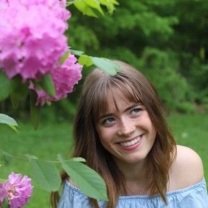 Meet your Posher, Aleena